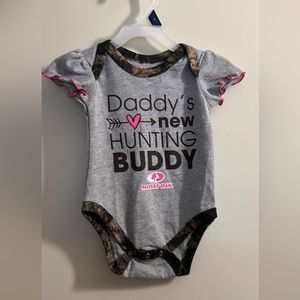 Missy Oak Onesie ⭐️